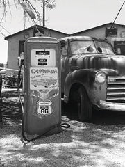LD4078 - Fill Up and Car Wash on Route 66 - 12x16